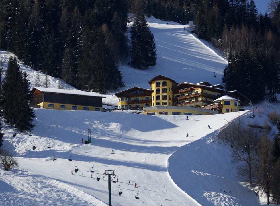 "Außenansicht" Hotel Gut Raunerhof (Schladming) • HolidayCheck ...