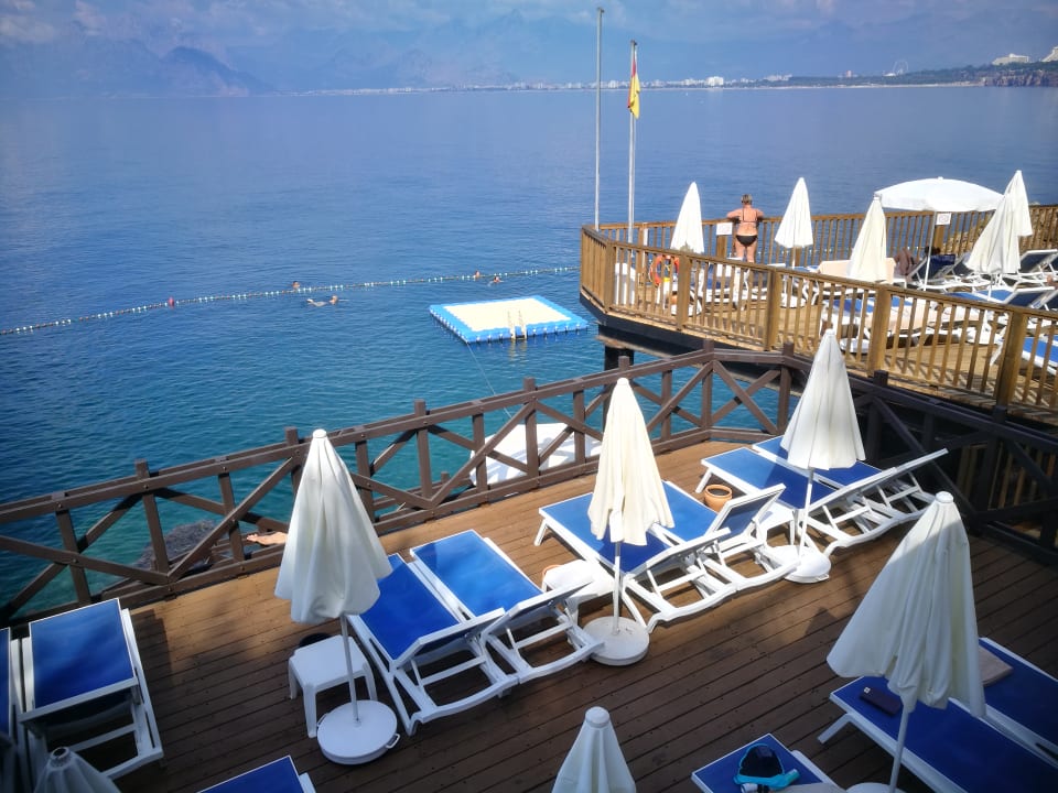 Strand Ramada Plaza by Wyndham Antalya