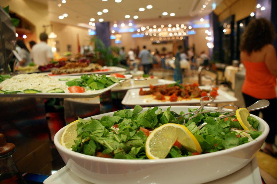 Salat Le Meridien Mina Seyahi Beach Resort & Waterpark