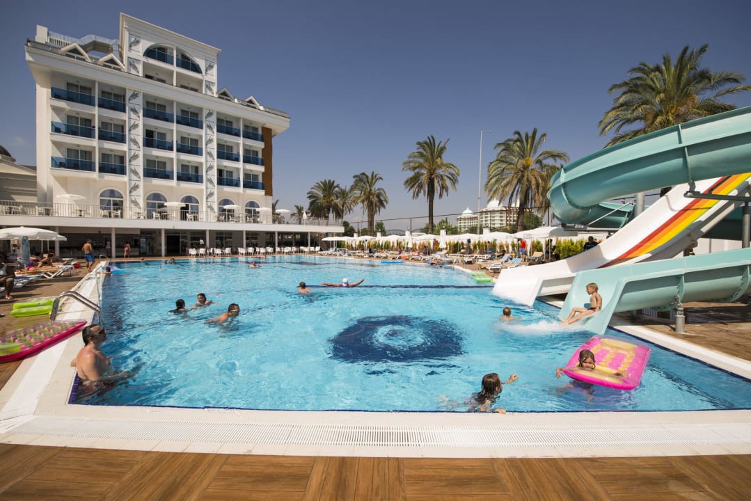 Pool Palm World Side Resort & Spa