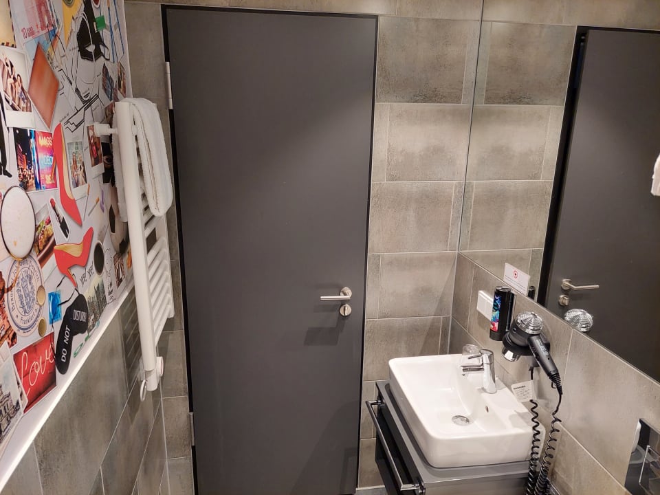 Zimmer Holiday Inn – the niu, Charly Frankfurt City