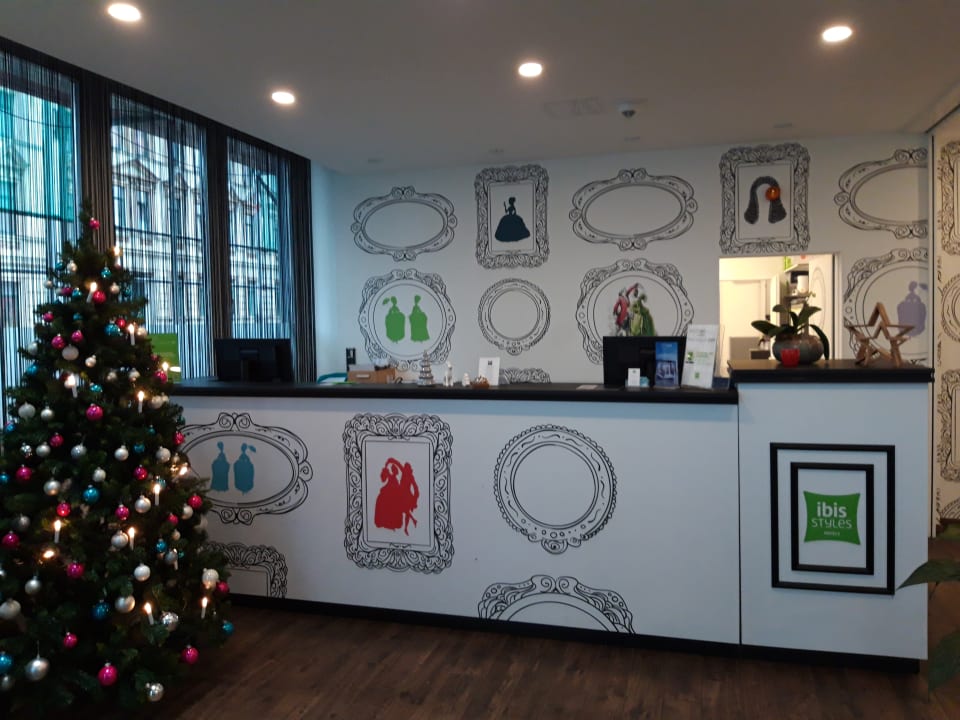 Lobby ibis Styles Halle