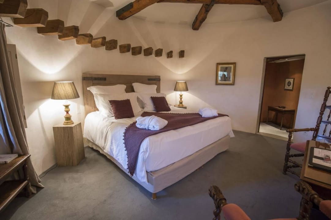 Guest Room Château de Mercuès