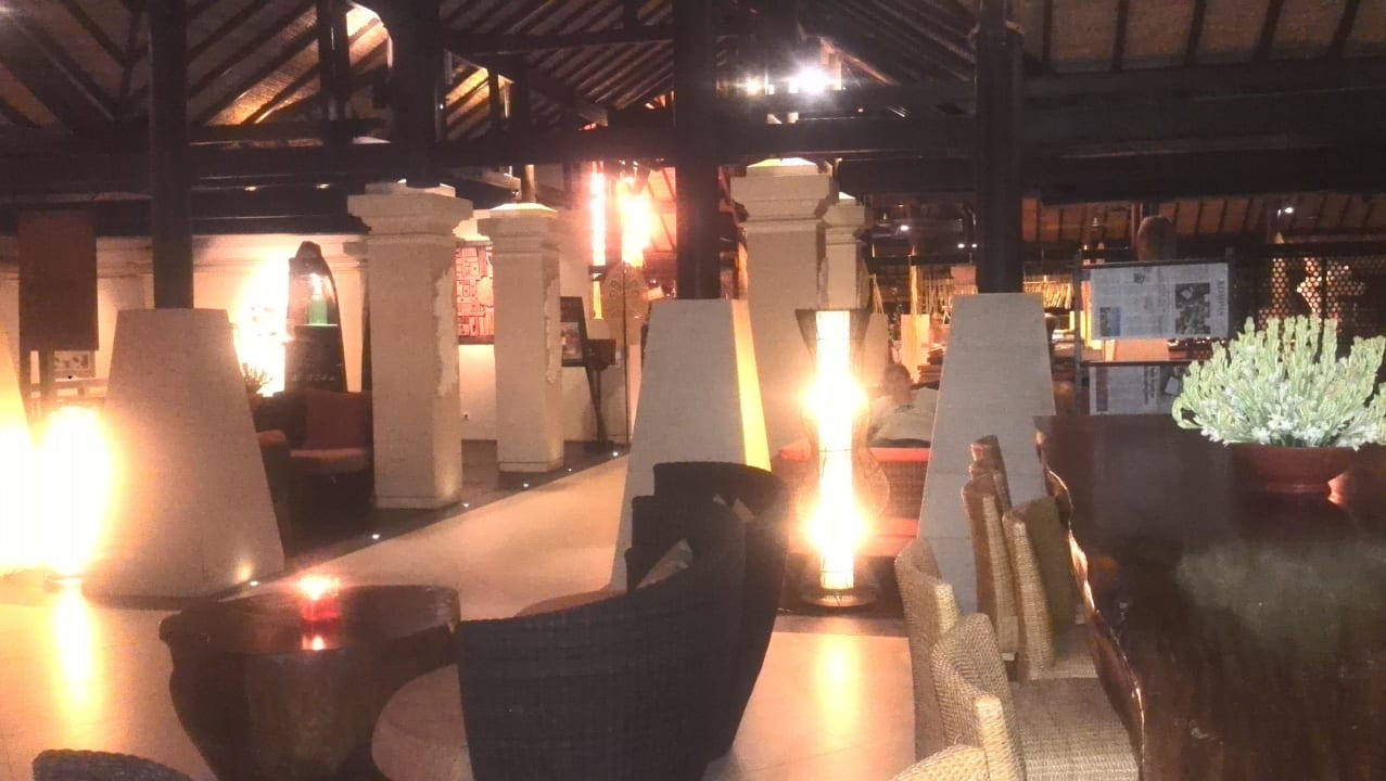 Gemütliches Sitzen Novotel Bali Benoa Hotel