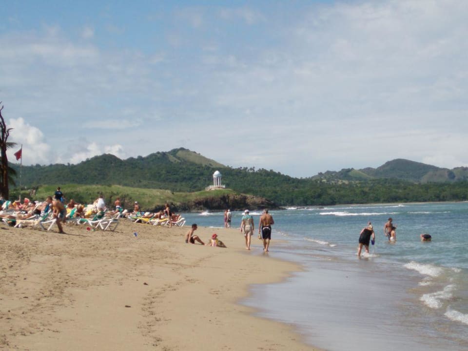 Strand Playabachata Hotel