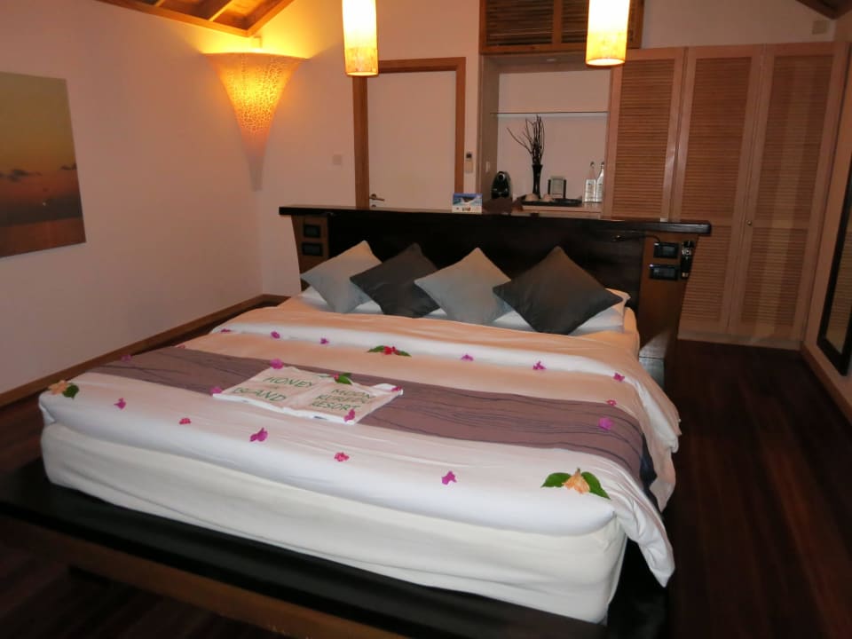 Honeymoon in der O-Beach-Villa Kuredu Island Resort & Spa