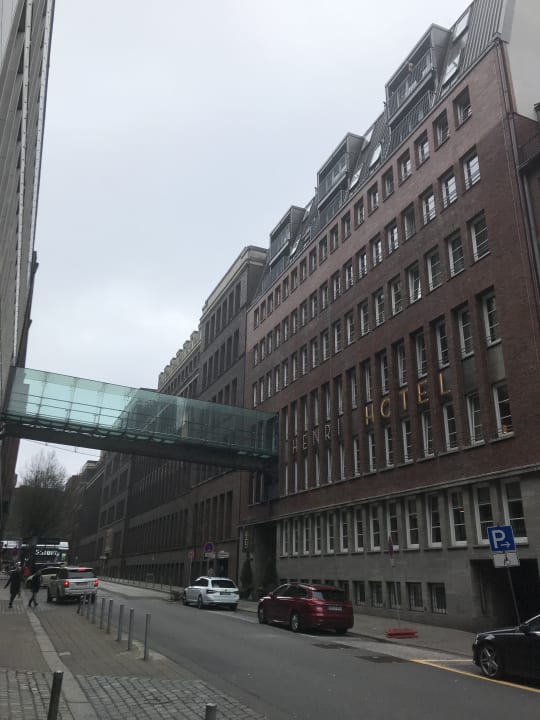 Außenansicht Henri Hotel Hamburg Downtown