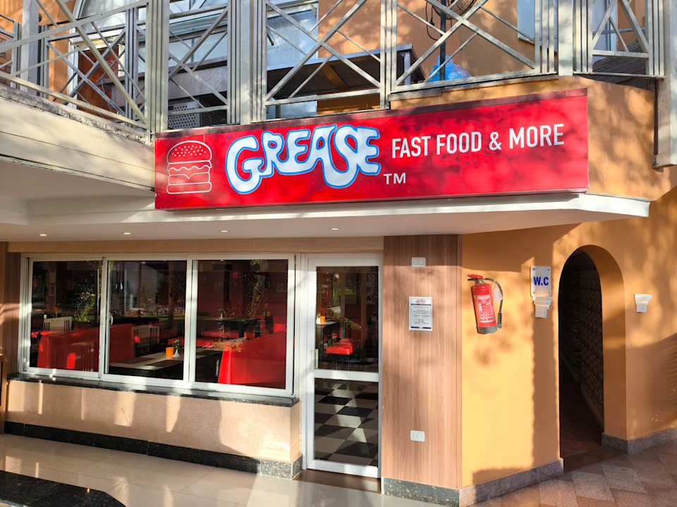 Gastro Golden Beach Resort