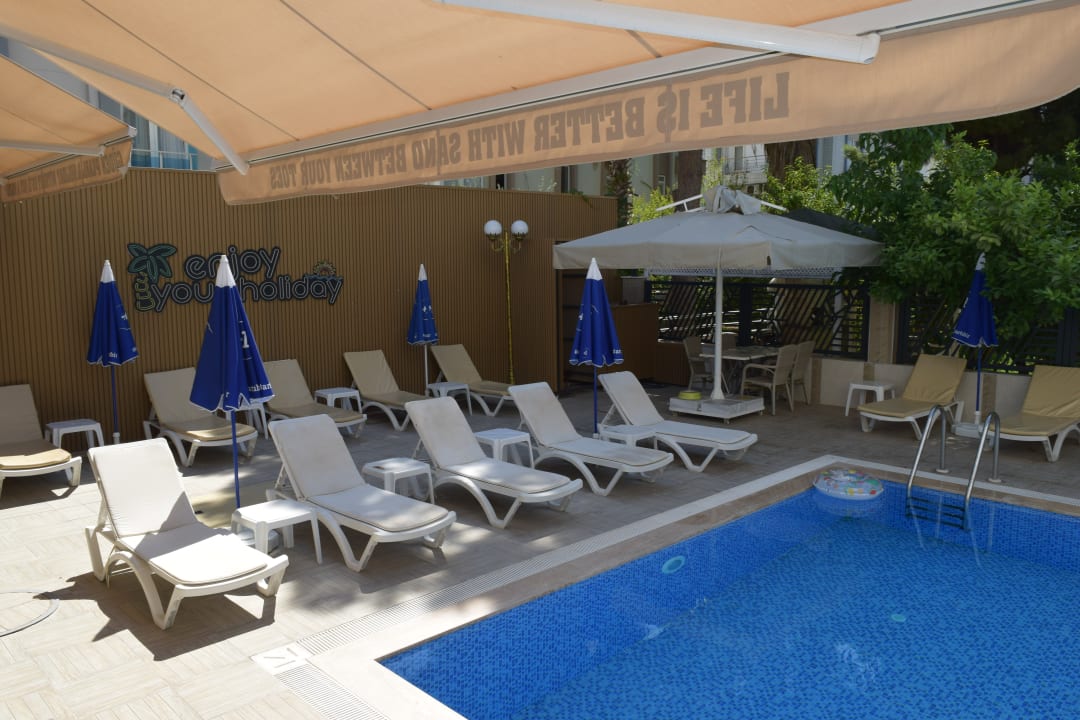 Pool Güden Pearl