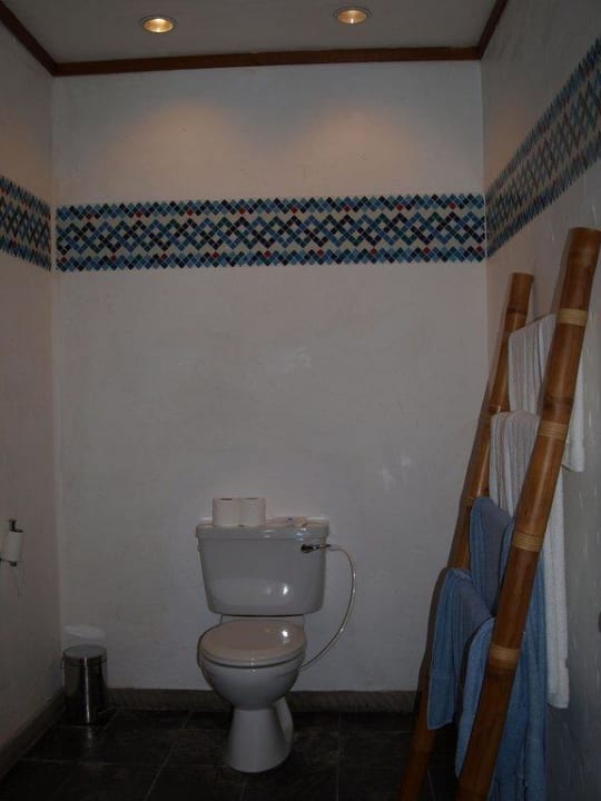 WC Kuramathi Maldives