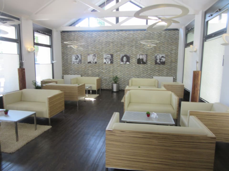 Lobby Bildungshaus St. Bernhard
