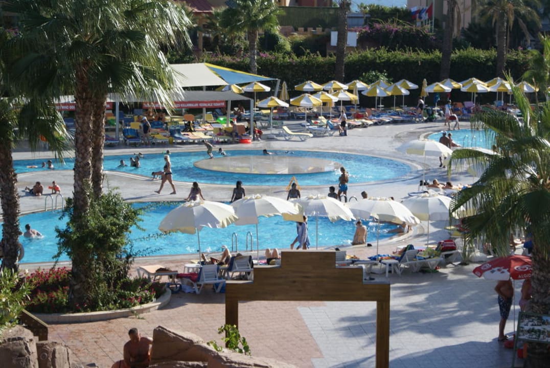 Aquapark VONRESORT Golden Beach