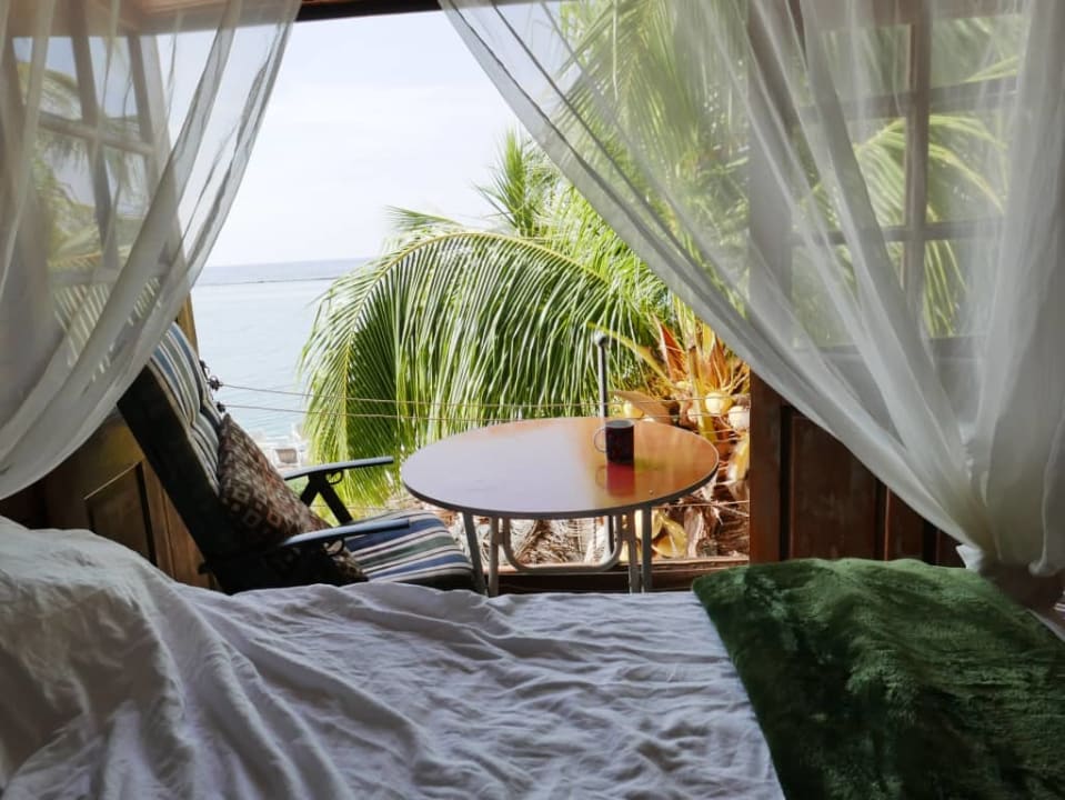 Studio Coral Reef Beach Apartments