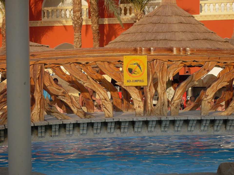 Hauptpool Pickalbatros Alf Leila Wa Leila Resort - Neverland Hurghada