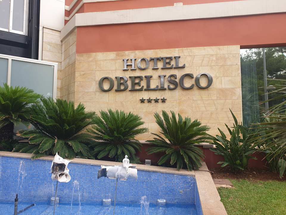Außenansicht Hotel Obelisco