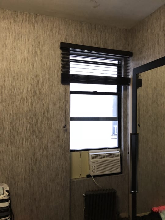 Zimmer Park West Hotel