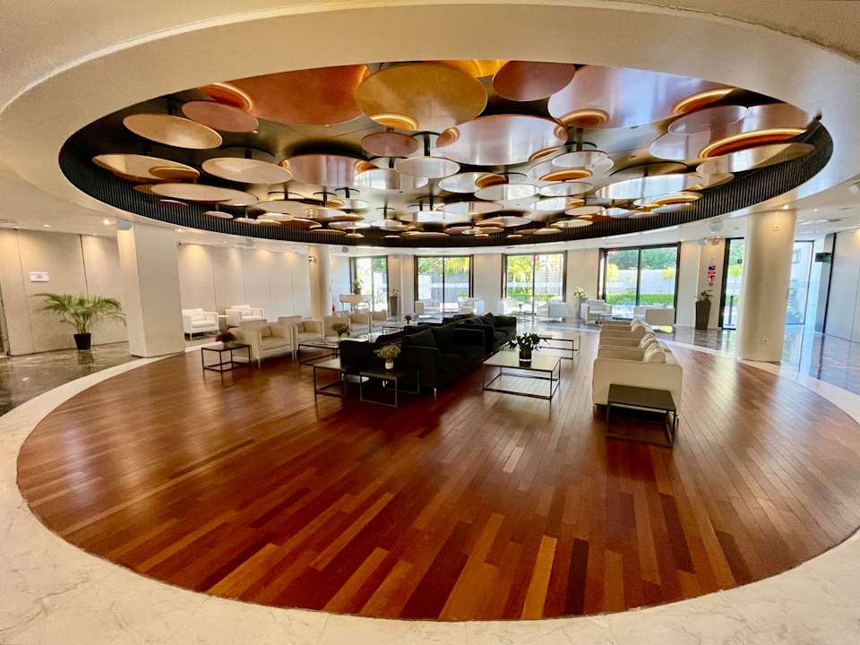 Lobby Barceló Murcia Siete Coronas