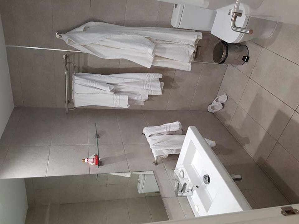 BAD LABRANDA Marieta - Adults only