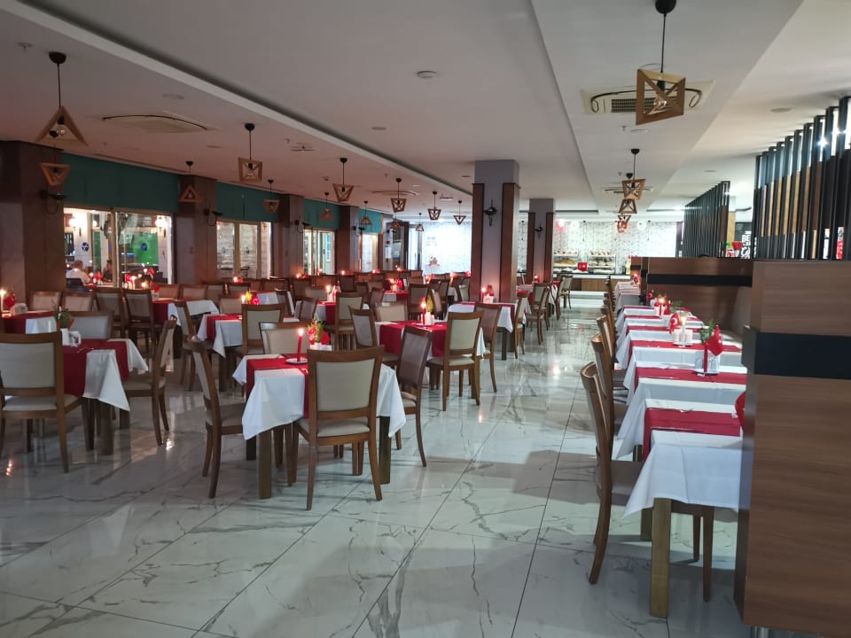 Gastro Side Aquamarin Resort & Spa