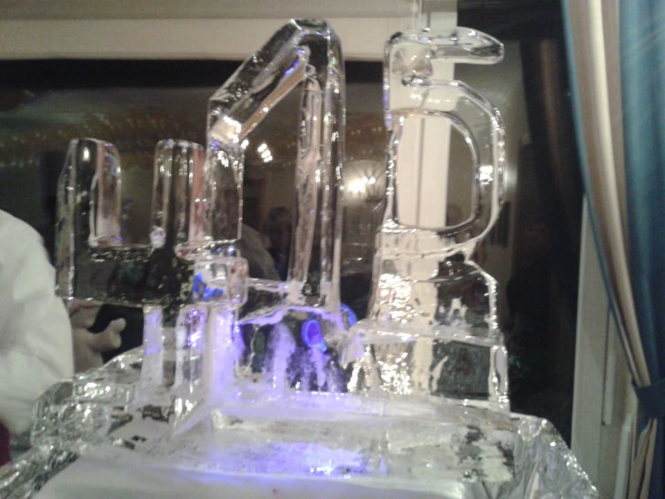 Deko auf Silvesterbuffet Ringhotel Landhotel Buller