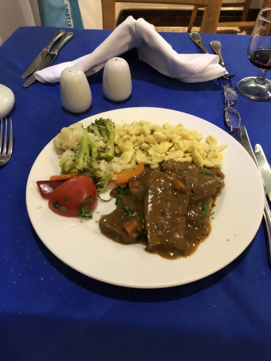 Gastro Golden Beach Resort