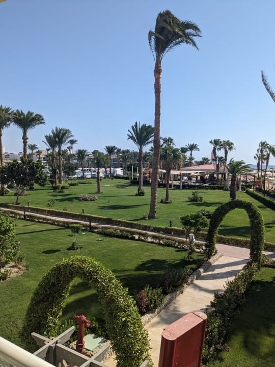 Gartenanlage Amarina Abu Soma Resort & Aquapark