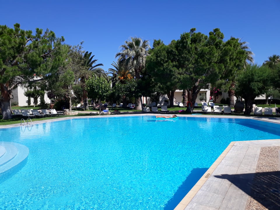 Pool Phãea Cretan Malia