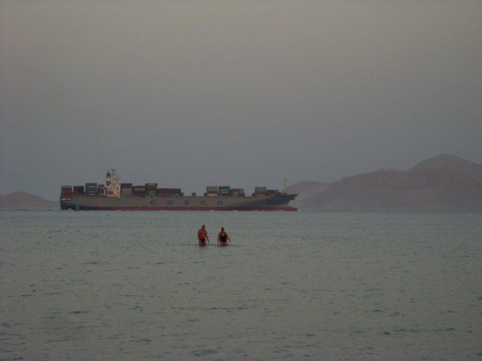 Aussicht vom Strand auf Meer JAZ Belvedere Resort