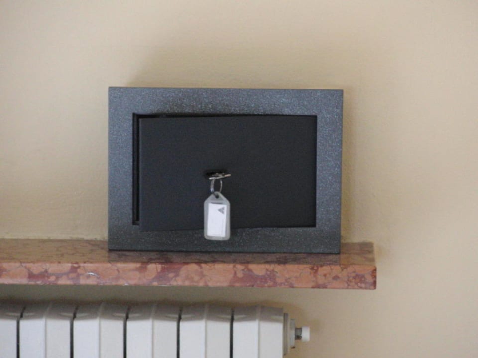 Save Hotel Eden Garda