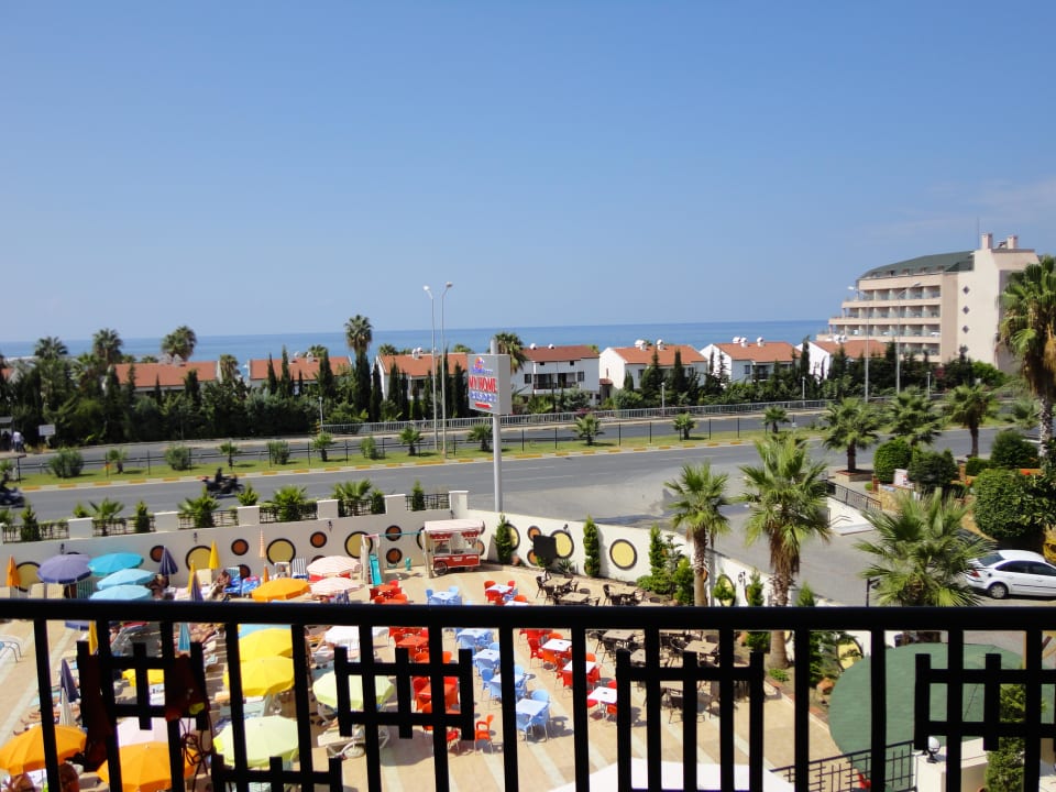 Aussicht Hotel Arabella World