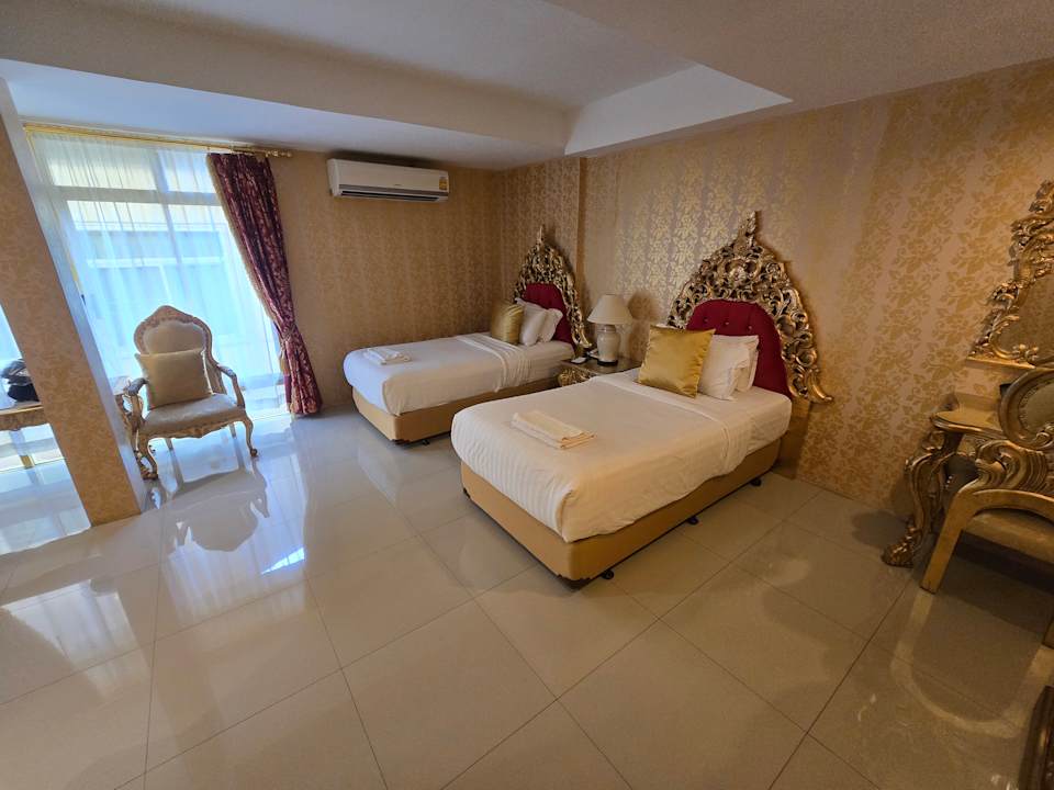 Zimmer Nakaraj Princess Chiang Rai - Walking Street