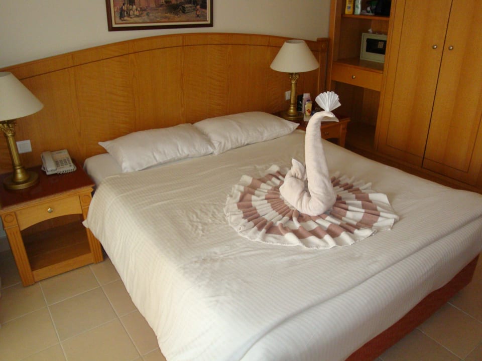 Unser Zimmer wurde immer schön dekoriert Pickalbatros Dana Beach Resort - Hurghada