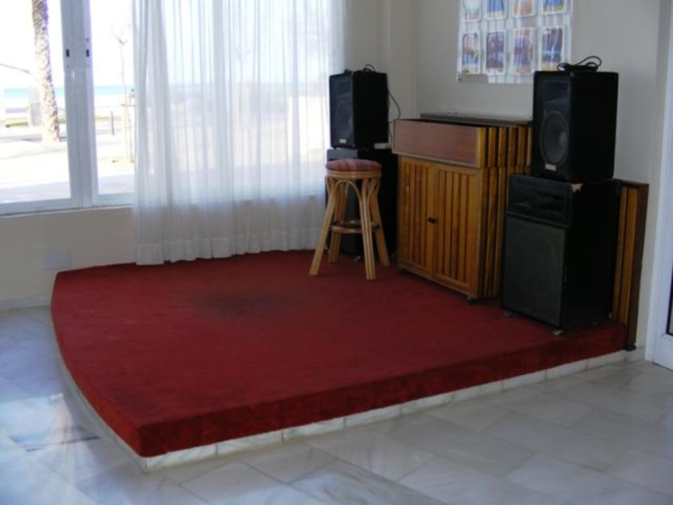 Bretter der Grausamkeiten zur Abend  Show Grupotel Acapulco Playa - Adults Only