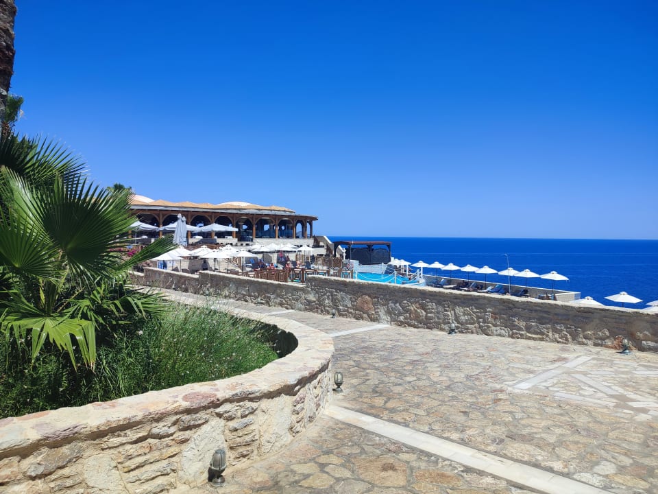 Außenansicht Hotel Kalithea Horizon Royal