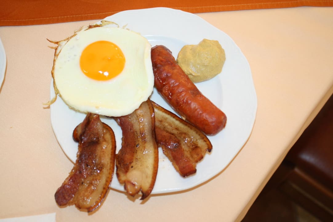 Frühstück Hotel Kapitany Wellness