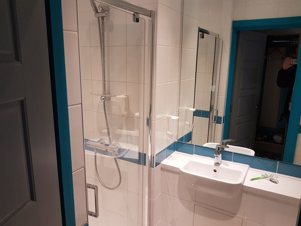 Zimmer Hotel Euro Queens