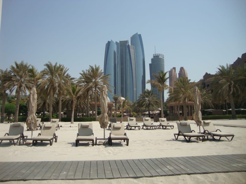 Strand Emirates Palace Mandarin Oriental