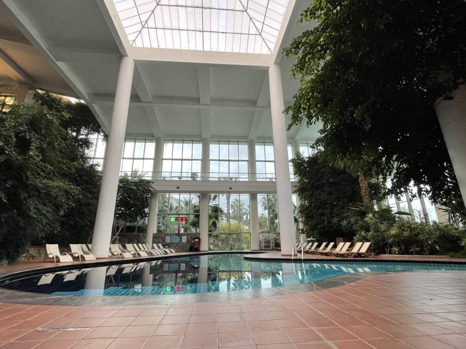 Pool Hotel Pine Bay Holiday Resort