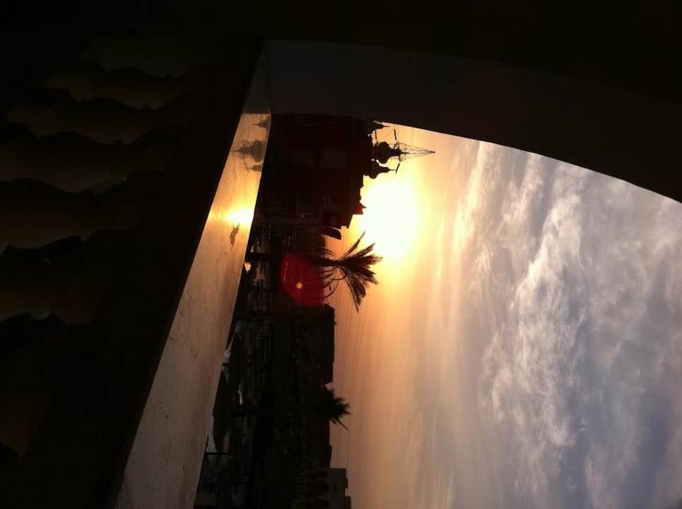 Sonnenaufgang  Pickalbatros Alf Leila Wa Leila Resort - Neverland Hurghada