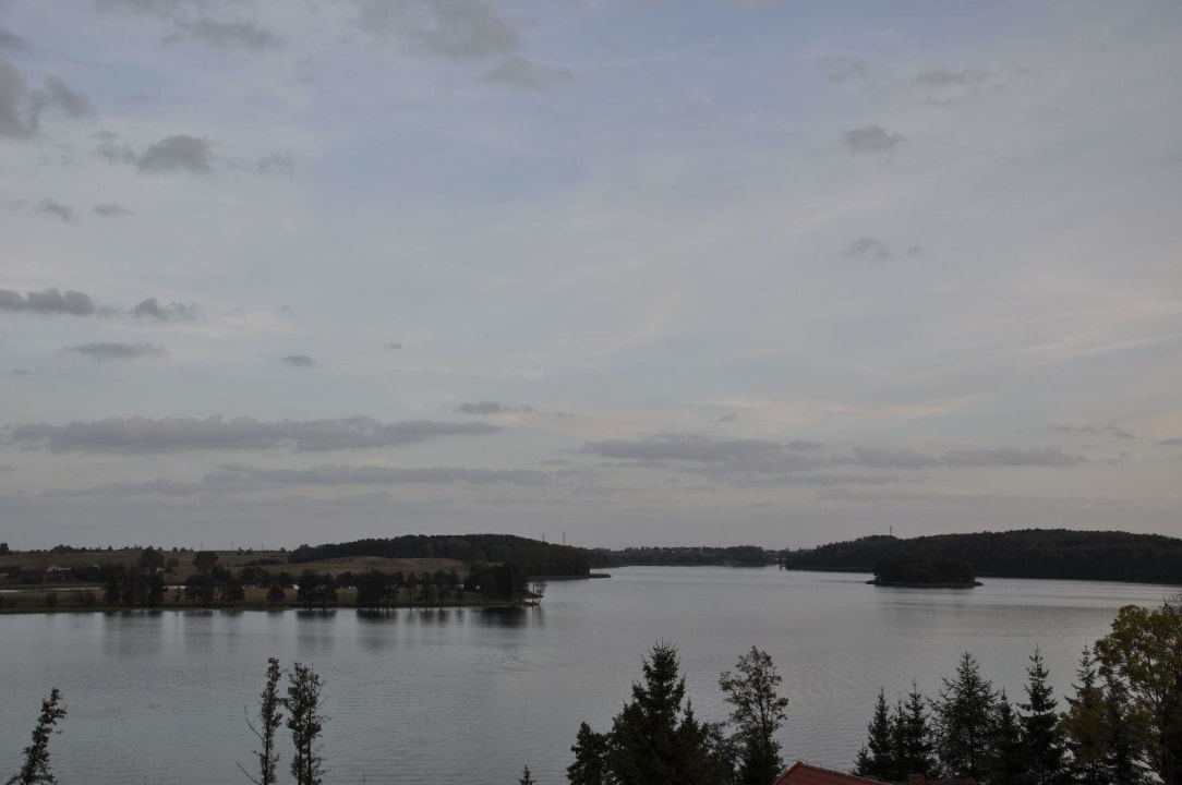 Na jezioro Hotel Robert's Port