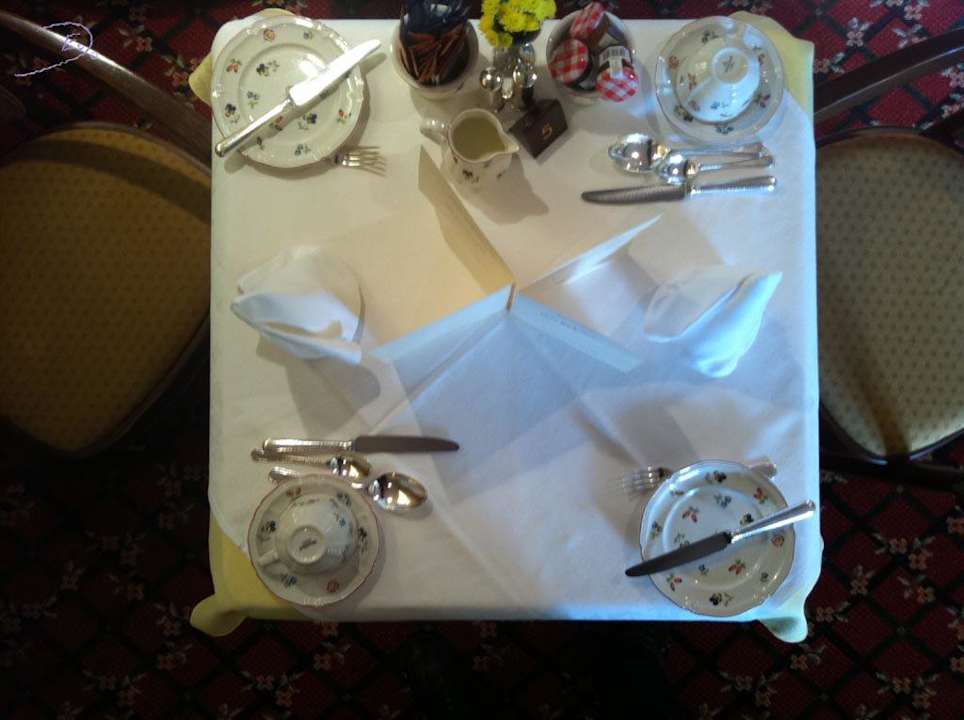 Frühstückstisch Panorama Guest House