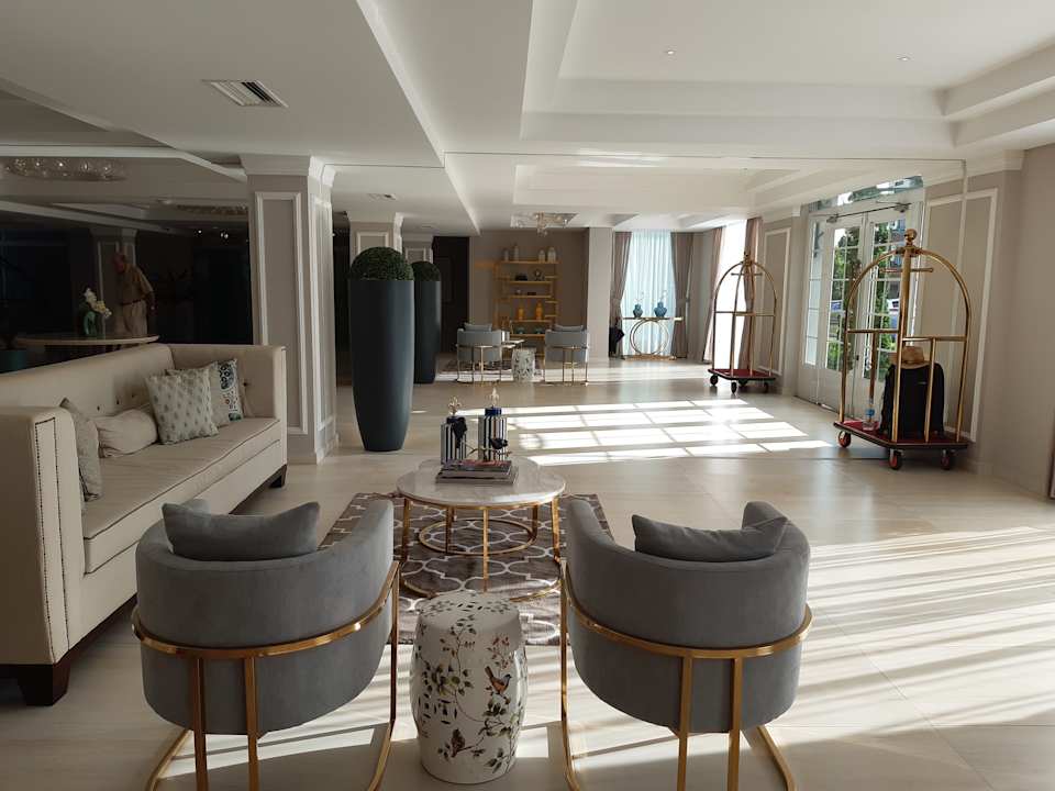 Lobby Bisinii Boutique Hotel
