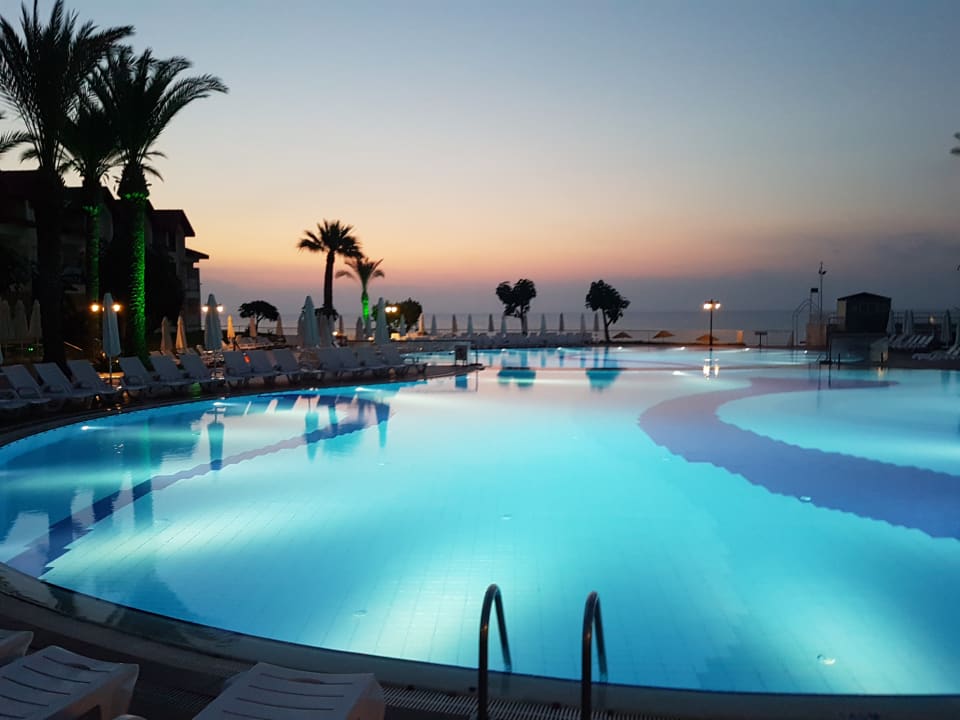 Pool Salamis Bay Conti Resort Hotel & Casino