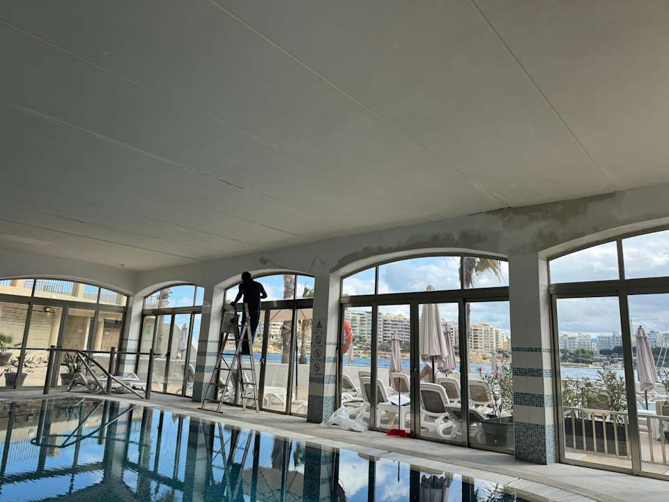 Pool Cavalieri Art Hotel