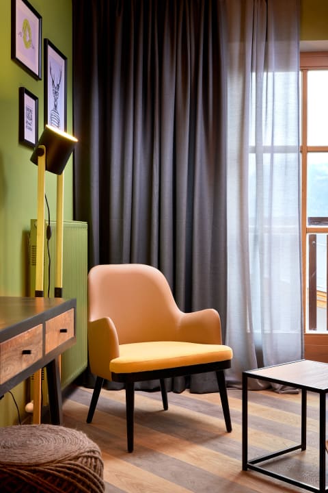 Zimmer ever.grün KAPRUN 