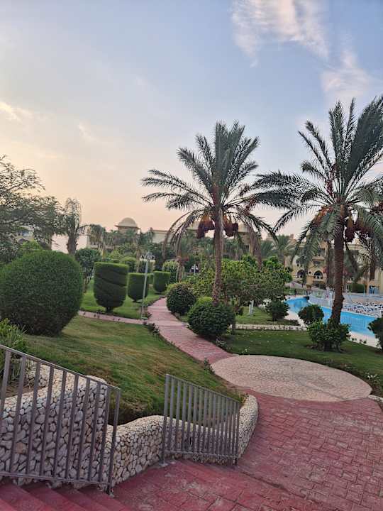 Gartenanlage Serenity Alpha Beach