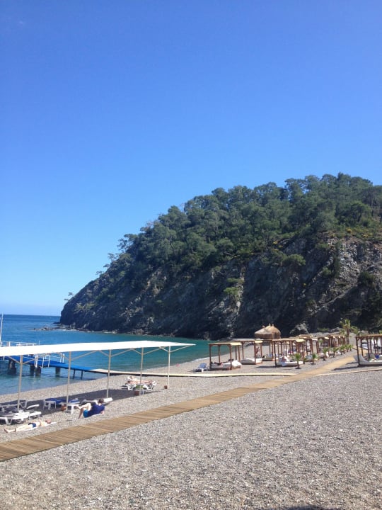 Strand mit glasklarem Wasser ROBINSON ÇAMYUVA