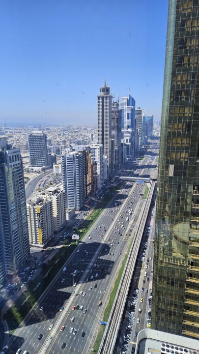 Ausblick Rose Rayhaan by Rotana