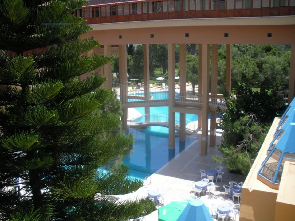 Traumhafter Pool Asteria Collection Side