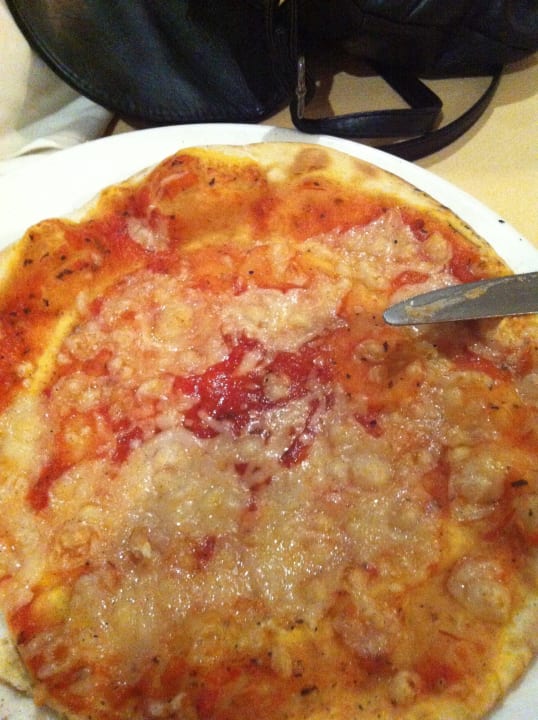 Pizza Margharita Calimera One Resort Jockey